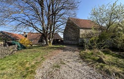 Bouix, Burgundy 21330