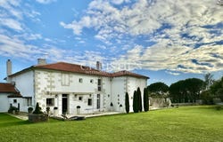 Saintes, Poitou-Charentes 17100