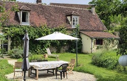 Arthel, Burgundy 58700