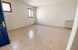 Salses-le-Château, Pyrénées-Orientales 66600
