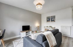 Orleans, Centre-Val de Loire 45000