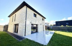 Denain, Nord-Pas-de-Calais 59220