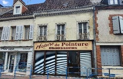 Lorris, Loiret 45260