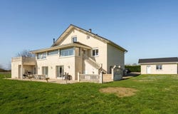 Mionnay, Auvergne-Rhône-Alpes 01390