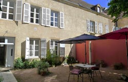 Charolles, Burgundy 71120