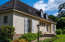 SAINT REMY, Bourgogne-Franche-Comté 71100