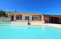 Tavel, Languedoc-Roussillon 30126