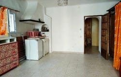 Tourbes, Languedoc-Roussillon 34120