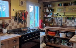 LES BORDES, Centre-Val de Loire 45460