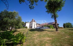 Agen, Aquitaine 47000