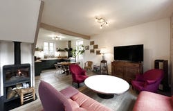 Vallon-en-Sully, Auvergne 03190