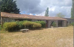 Parthenay, Poitou-Charentes 79200