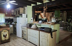 Rouy, Burgundy 58110