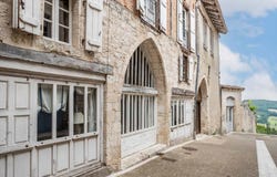 Lauzerte, Midi-Pyrénées 82110