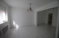 Mouy, Oise 60250