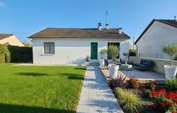 Les Bordes, Centre 45460
