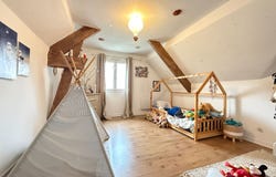 LONS-LE-SAUNIER, Bourgogne-Franche-Comté 39000