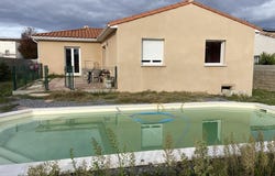 Tourbes, Languedoc-Roussillon 34120