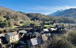 UCHENTEIN, Midi-Pyrénées 09800