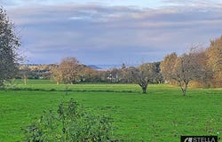 PLOUHA, Brittany 22580
