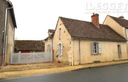 Fontgombault, Centre-Val de Loire 36220