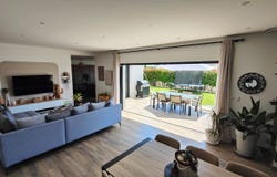 Manduel, Languedoc-Roussillon 30129