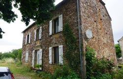 Villeneuve, Midi-Pyrénées 12260
