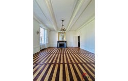 Bourbonne-les-Bains, Grand Est 52400