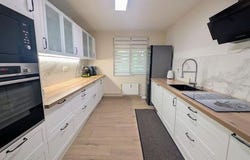 Roubaix, Nord-Pas-de-Calais 59100