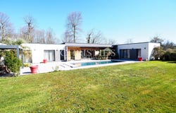 Langon, Aquitaine 33210
