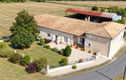 Baignes-Sainte-Radegonde, Poitou-Charentes 16360