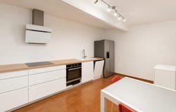 Roquemaure, Languedoc-Roussillon 30150