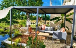 Uzein, Aquitaine 64230