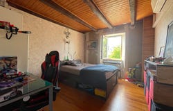 LACAPELLE BARRES, Auvergne-Rhône-Alpes 1523003