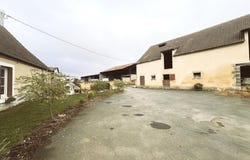 Néret, Centre 36400