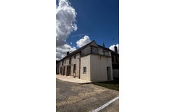 Fleury-la-Vallée, Burgundy 89113