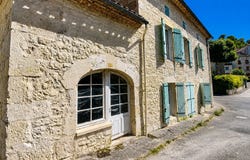Lauzerte, Midi-Pyrénées 82110