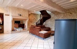 Avallon, Bourgogne 89200
