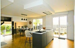 Laval, Pays de la Loire 53000