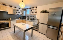 Bagnols-sur-Cèze, Languedoc-Roussillon 30200