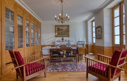 Joigny, Burgundy 89300