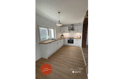 Perriers-Sur-Andelle, Haute-Normandie 27910