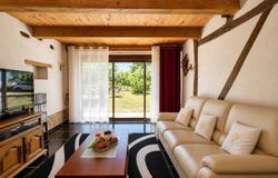 Pleure, Bourgogne-Franche-Comté 39120