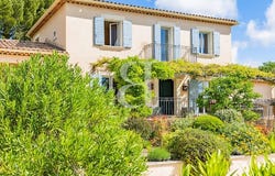 Suze-la-Rousse, Auvergne-Rhône-Alpes 26790