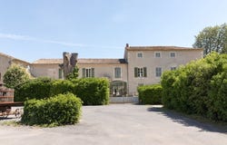 Nîmes, Languedoc-Roussillon 30000