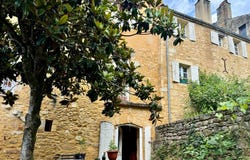 Saint-Cyprien, Aquitaine 24220