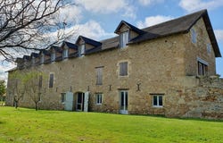 Villeneuve, Midi-Pyrénées 12260