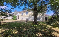 Fontaine-Le-Comte, Poitou-Charentes 86240