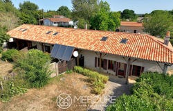 Lezay, Poitou-Charentes 79120