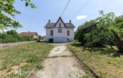 Delle, Franche-Comté 90100